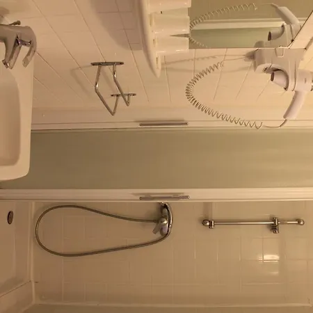 Hotel Bearnais *