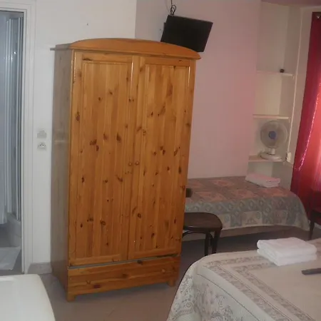 Bearnais Hotel *